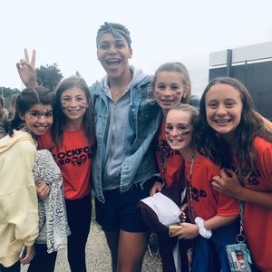 Meet your Posher, Savannah